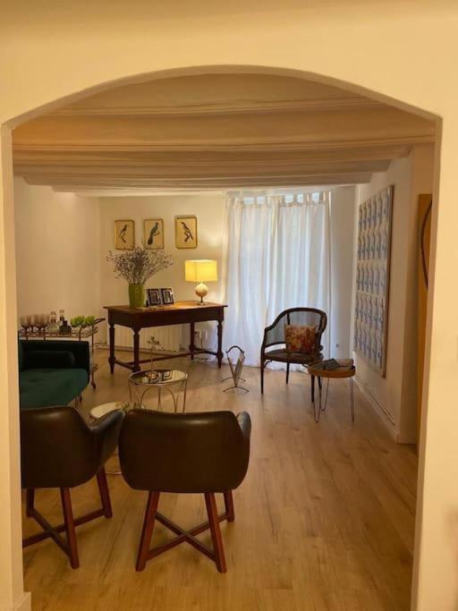 Apto. Centro Historico Huesca Ngoại thất bức ảnh